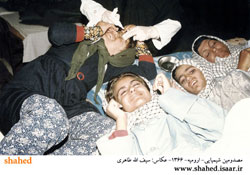 دفاع مقدس,هفته دفاع مقدس,عکس جنگ,جنگ,مناطق جنگی,شهدا,شهدای تفحص ,عکس شهدا,عکس زنان در جبهه,دانلود عکس